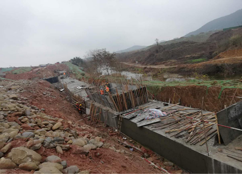 元旦不停工689_副本.jpg 2029553b1312a2374774524f160af8c8.jpg